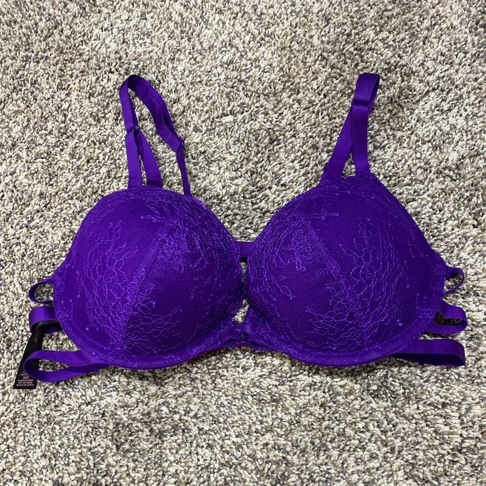 Victoria’s Secret bra